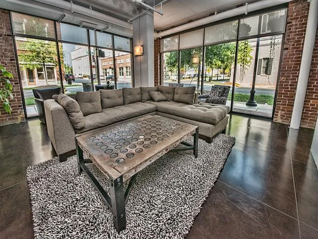 Belk Hudson Lofts — Photo 4