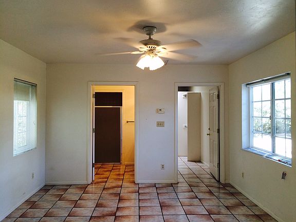 Guest suite/separate entranc