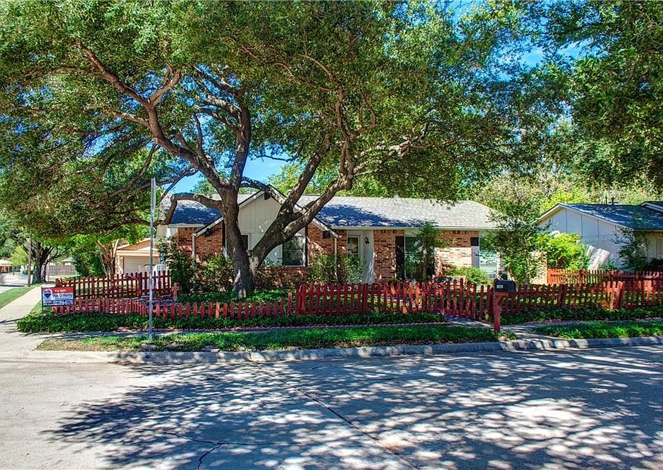1st image of 1455 Wind Cave Cir