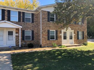 1380 Dartmouth Ct, Saint Charles, MO 63303