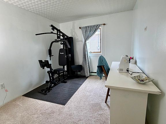 5th image of 208 E Jamet St