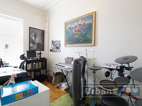 5th image of 649 Saint Marks Ave #3