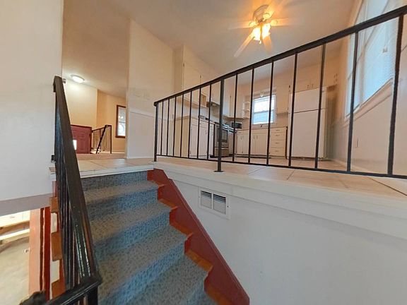 5th image of 11721 Fuller Ave