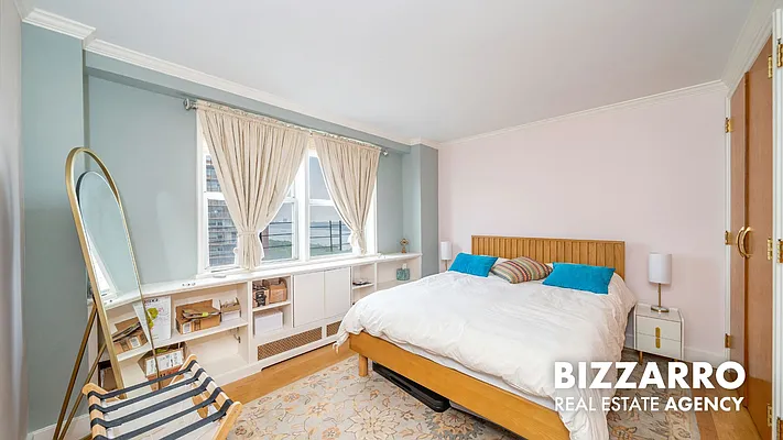 Bedroom, photo 1
