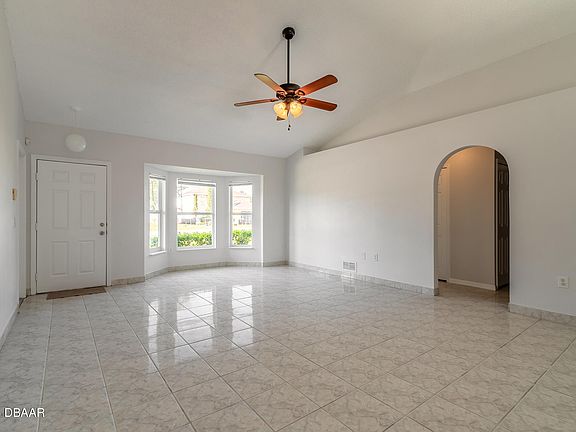 3rd image of 3024 Bonkirk Dr