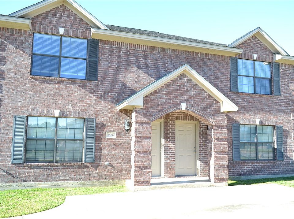 1st image of 2524 Teal Dr