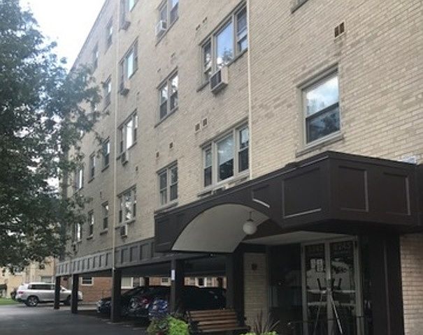 1st image of 8245 Belmont Ave APT 2l