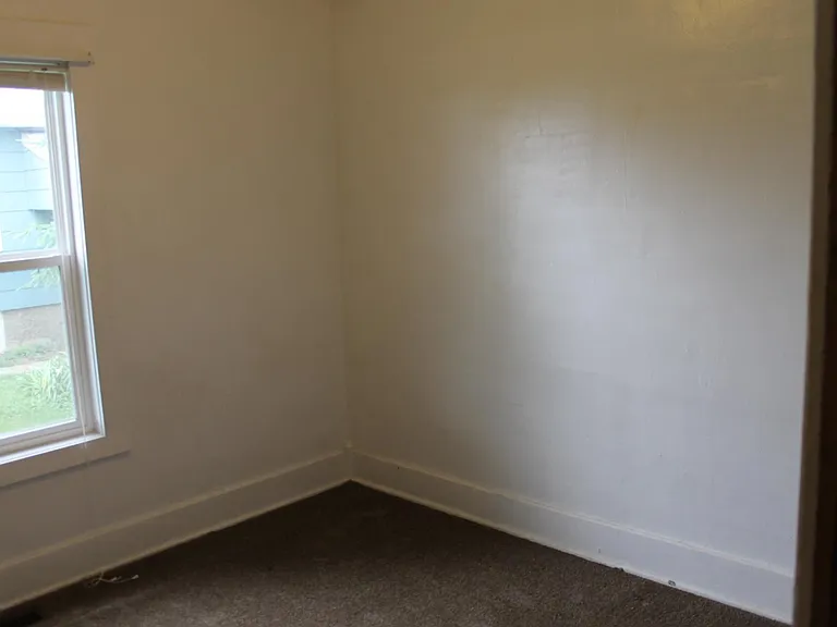 Unit Photo