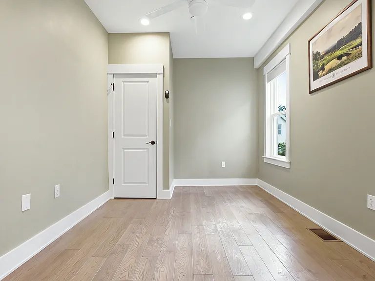 447 Frankfort St #1 — Photo 18