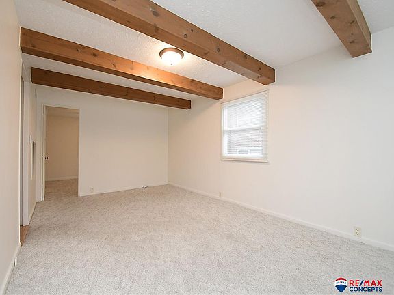 5th image of 4526 Randolph St