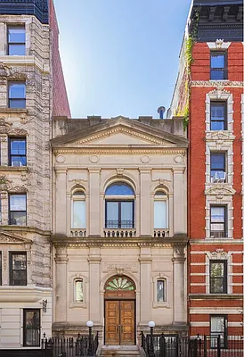 Sold by Douglas Elliman | media 15
