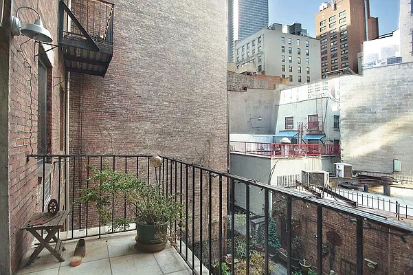 Rented by Native New York Real Estate Inc | media 17