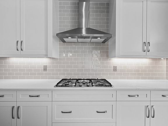 Kitchen Cook wall I Sage Grande Inventory shown for reference