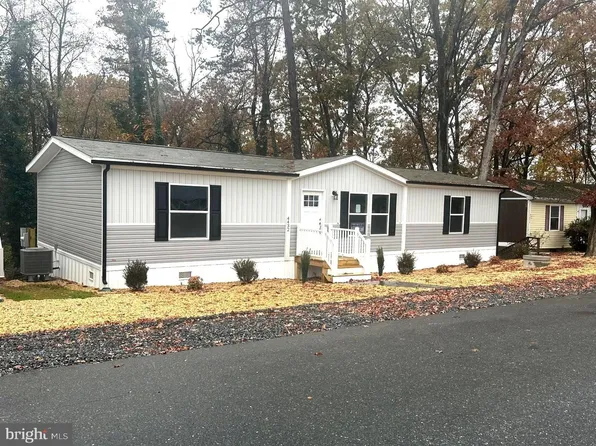 4432 Hotchkiss St, Fredericksburg, VA 22408