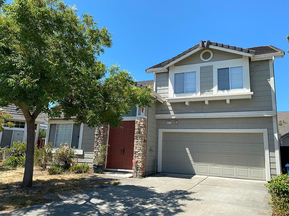 1st image of 32215 Samantha Ct