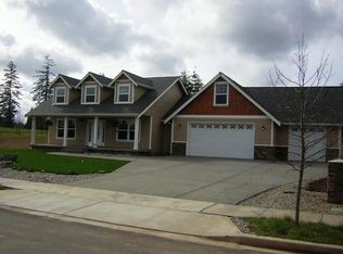 115 Sycamore Ln, Onalaska, WA 98570