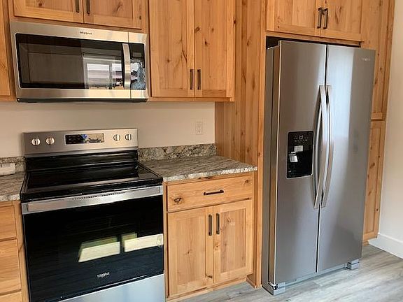 EXAMPLE ONLY - This is not the actual unit. The new construction will be same color scheme and same amenities.