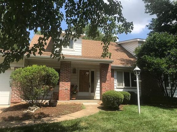 2nd image of 326 Wildforest Ct