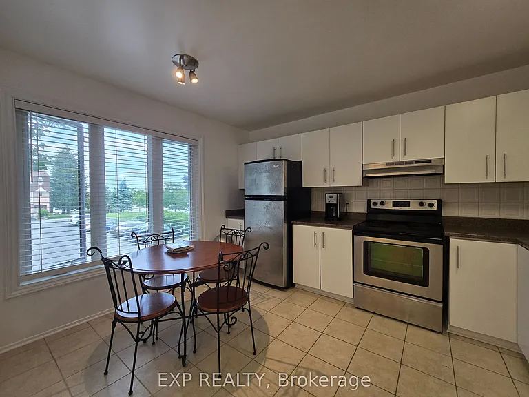 90 Lightfoot Pl #75 — Photo 10
