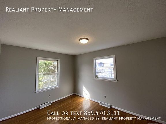 3rd image of 208 W Linden St