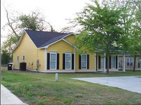2nd image of 137 Mayfield Dr