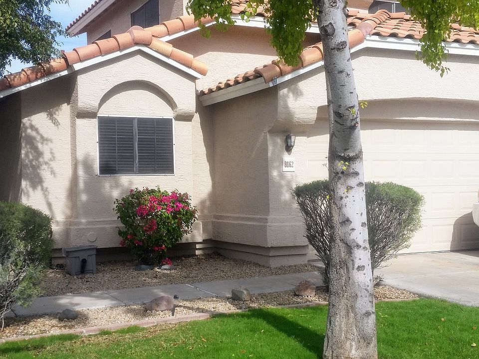 1st image of 8062 W Paradise Dr