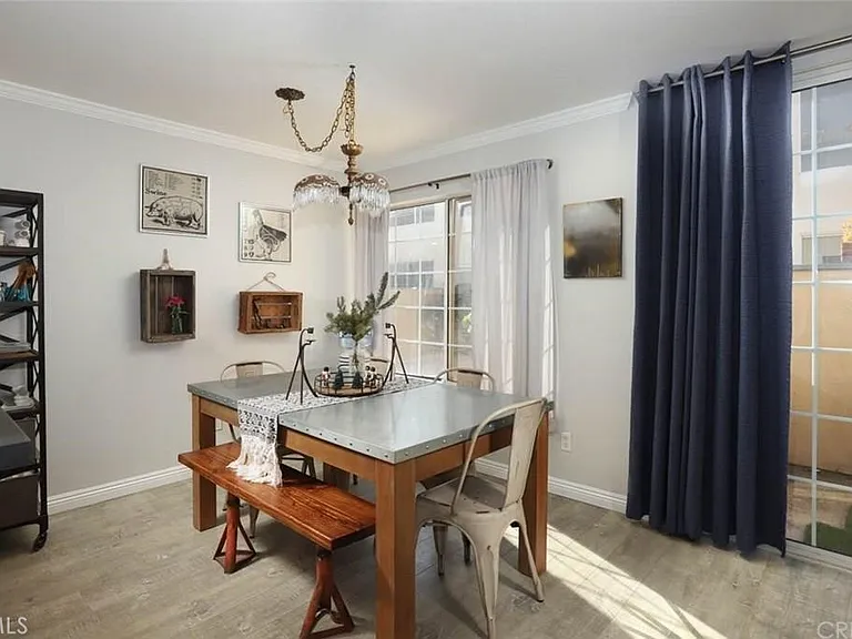 18640 Collins St #116 — Photo 5