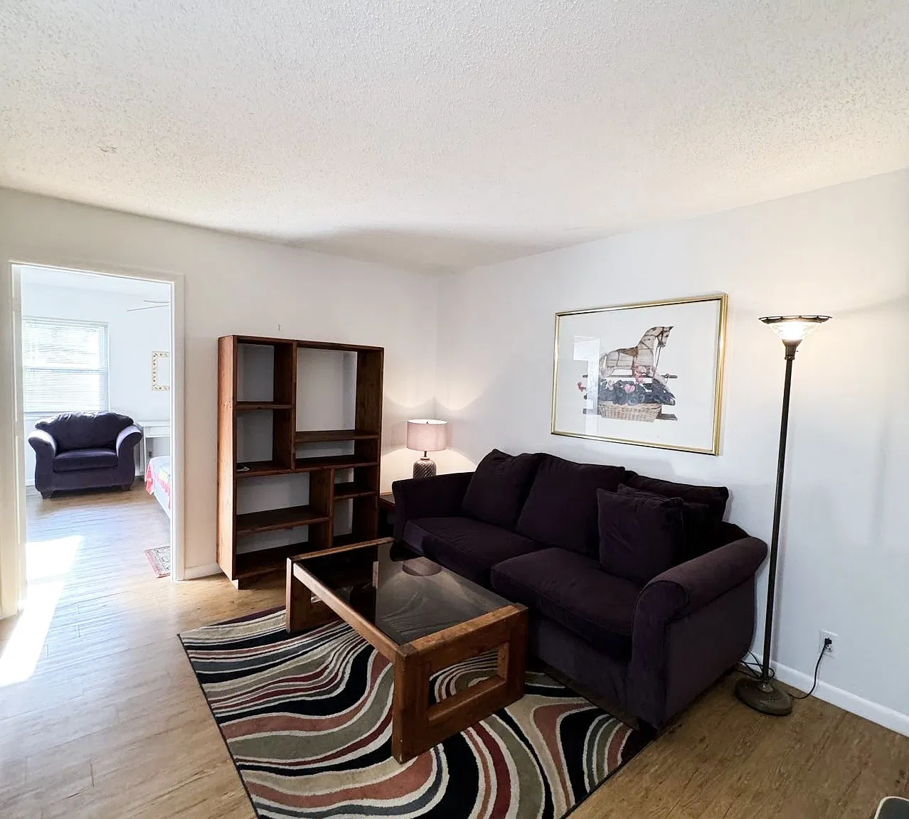 2124 Fairfax Ave — Photo 3
