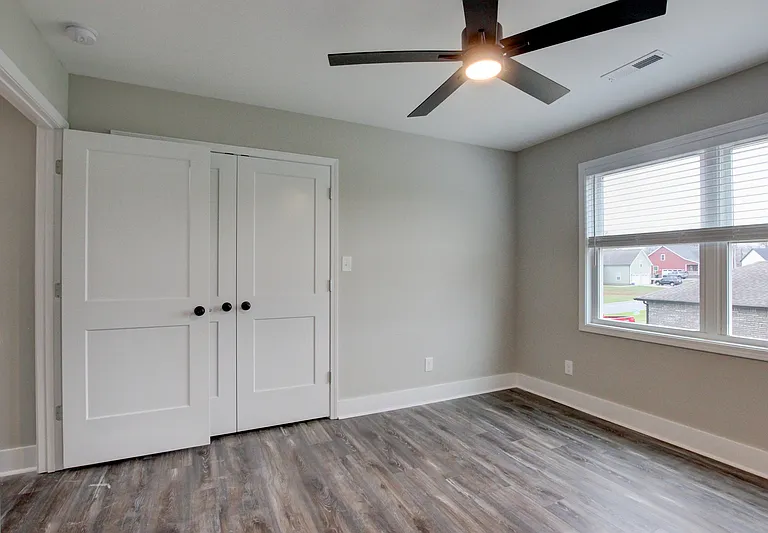 128 Riverbend Dr — Photo 94