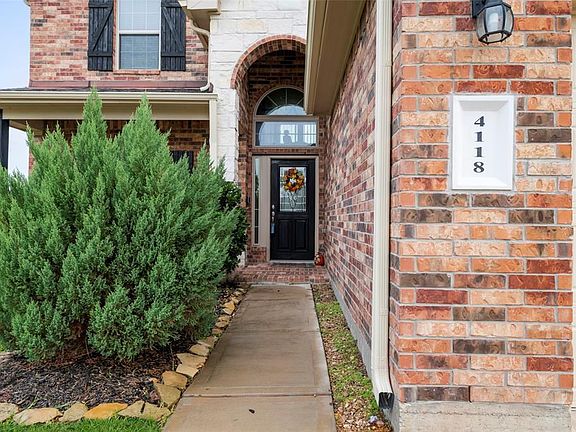 3rd image of 4118 Murano Gardens Ct