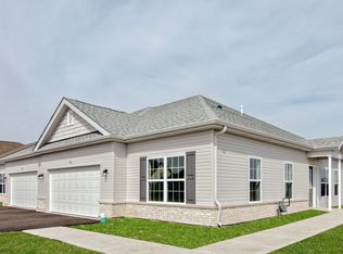 924 Yorktown St, Mccullom Lake, IL 60050