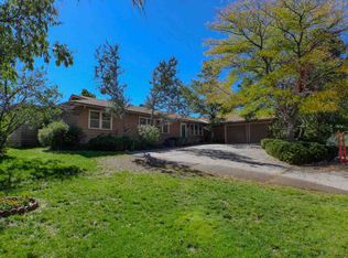 119 Grand Canyon Dr, Los Alamos, NM 87547