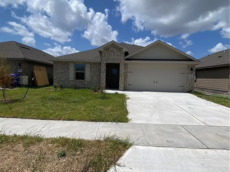 2801 Excelsior Blvd — Photo 1
