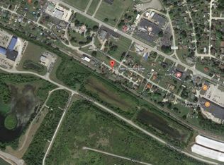 202 Chestnut St, Eleanor, WV 25070