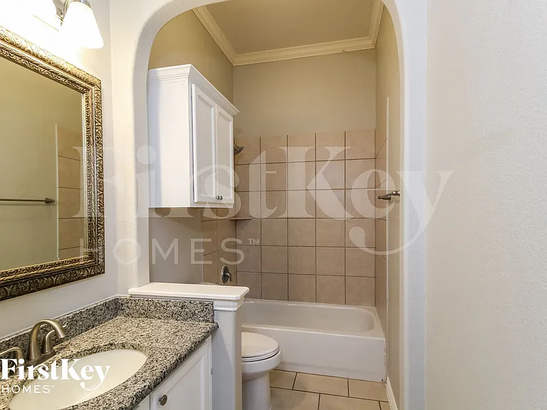 15024 Spruce St — Photo 13