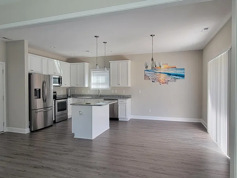 1409 Creek Bend Ter — Photo 4