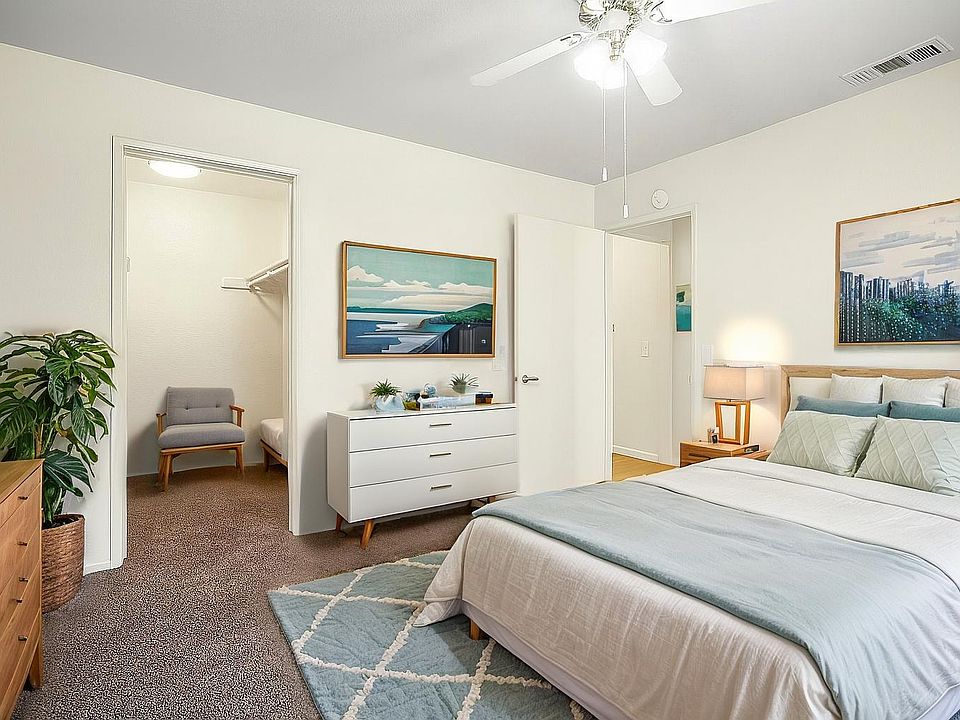 1st image of 351 N Kirby St #1B