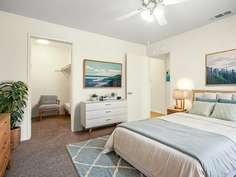 351 N Kirby St #1B