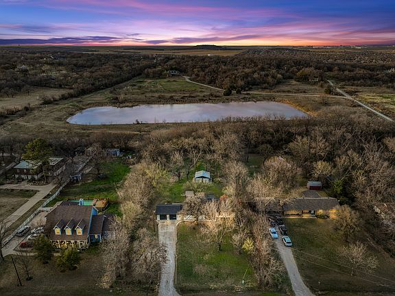 2nd image of 316 Old Justin Rd