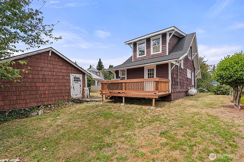 2nd image of 306 B Street