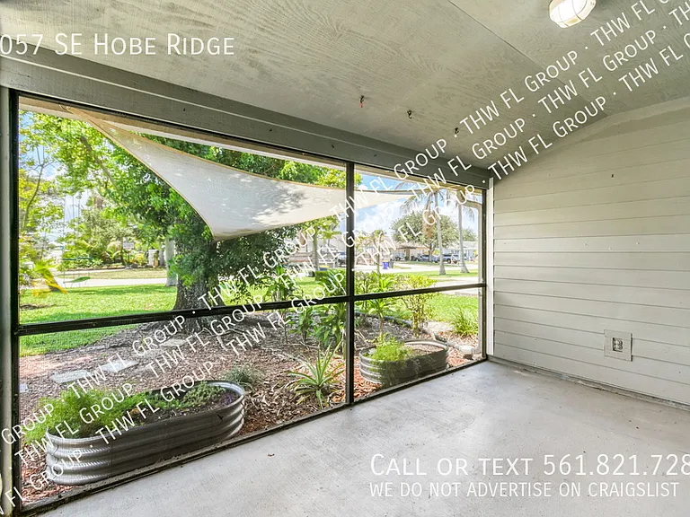 9057 SE Hobe Ridge Ave — Photo 2