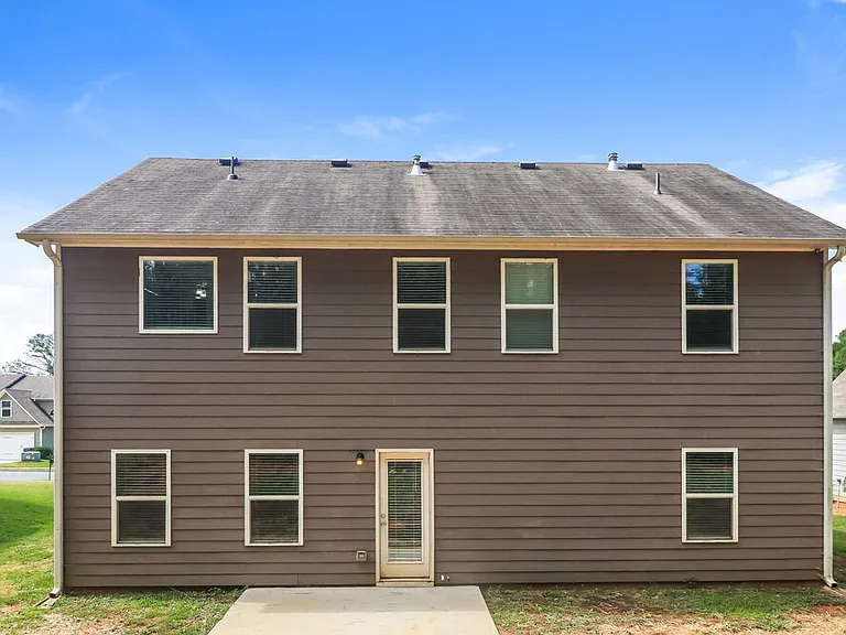 92 Moss Way — Photo 17