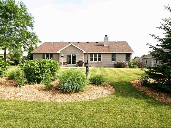 4th image of 1308 Whispering Pines Ln
