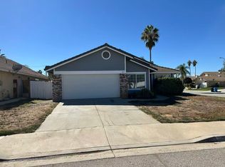 395 Halberta Cir, Calimesa, CA 92320