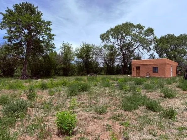 XX Vista del Valle Road, Ranchos de Taos, NM 87557