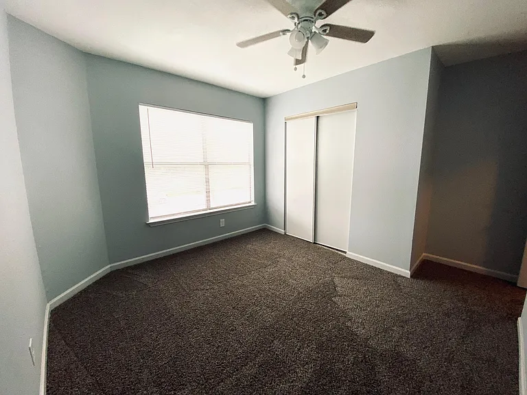 Upstairs front-facing bedroom