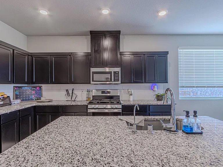 11102 Blazing Star Pl — Photo 18