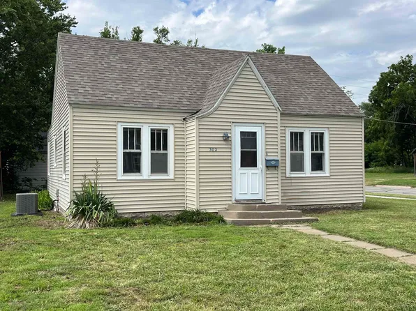 302 SW 3rd St, Newton, KS 67114