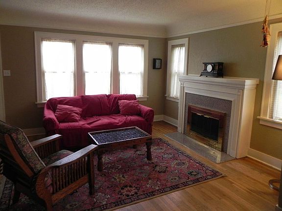 2nd image of 5040 S L St
