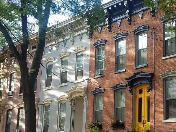 210 Elm Street, Albany, NY 12202